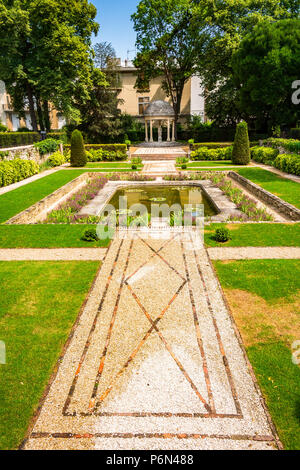 Parc de la Folie Saint-James à Paris, France Banque D'Images