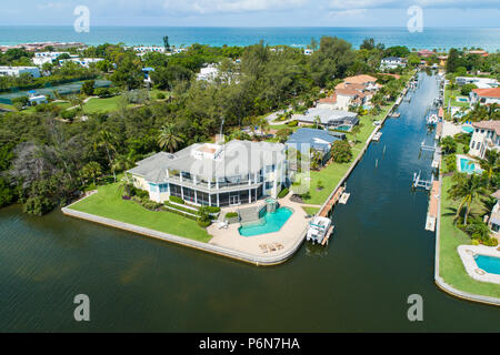 Long Boat clé est à côté de Sarasota et de Anna Maria Island Floride et est un quartier chic et destination de vacances de vacances favorite sur Banque D'Images