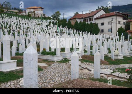 Le Cimetière commémoratif des Martyrs Kovači à Stari Grad, Sarajevo, Bosnie-et-Herzégovine. Banque D'Images