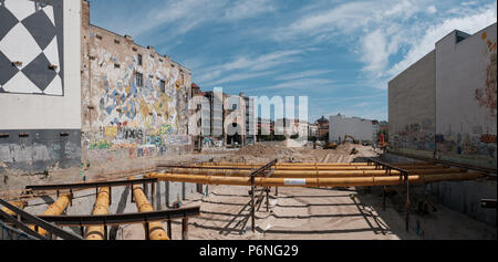 Berlin, Allemagne - juin 2018 : Construction site au Kunsthaus Tacheles, un ancien centre d'art à Berlin, Allemagne Banque D'Images