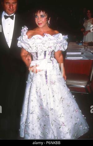 Liz Taylor 1988 Photo par Adam Scull/PHOTOlink/MediaPunch Banque D'Images