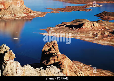 Alstrom Point au coucher du soleil, le Lac Powell, Utah, USA Banque D'Images