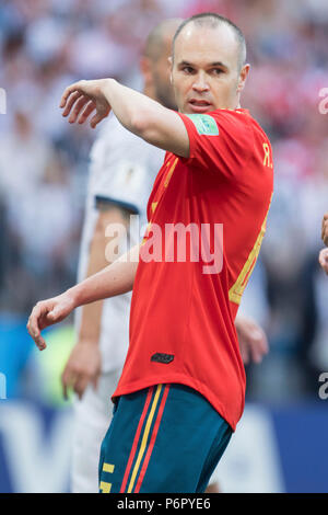 Moscou, Russie. 1er juillet 2018. Andres Iniesta (ESP), la moitié de la figure, la moitié de la figure, portrait, geste, geste, Espagne (ESP) - Russie (RUS) 3 : 4 iE, ronde de 16, 51, Jeu sur 01.07.2018 à Moscou ; Coupe du Monde de Football 2018 en Russie à partir de la 14.06. - 15.07.2018. Utilisation dans le monde entier | Credit : dpa/Alamy Live News Banque D'Images