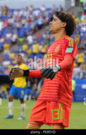 Samara, Russie. 07 juillet, 2018. Coupe du Monde 2018, football, finale - série de 16 : Mexique contre le Brésil au stade de Samara : Mexique gardien Guillermo Ochoa. Crédit : Christian Charisius/dpa/Alamy Live News Banque D'Images