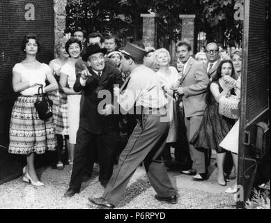 Certains l'aiment froide Année : 1959 - France Louis de Funès, Mathilde Casadesus Directeur : Jean Bastia Guy Lionel Banque D'Images