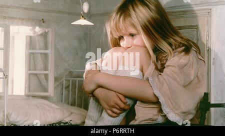 Neco z Alenky Alice Année : 1988 Réalisateur : Tchécoslovaquie Jan Svankmajer Kristyna Kohoutova Banque D'Images