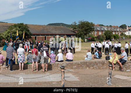 La ville de Sidmouth est du Devon, Angleterre, Royaume-Uni. La ville de Sidmouth groupe jouant sur le Jambon pendant une journée des Forces armées à Sidmouth Banque D'Images