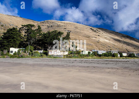 Maison de cabines sur la plage de l'erreur de Taylor sur la péninsule de Banks, Christchurch, Nouvelle-Zélande Banque D'Images