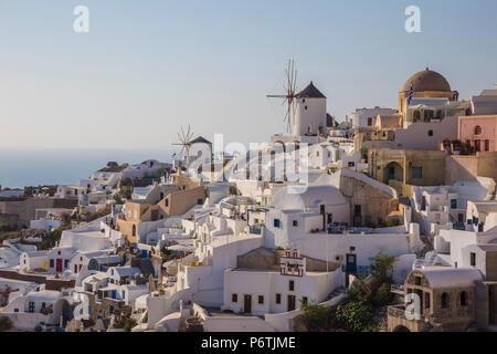 Oia, Santorin (thira), îles Cyclades, Grèce Banque D'Images