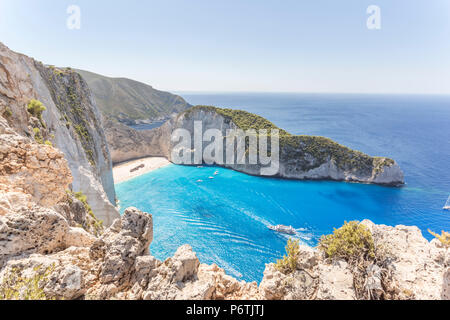 Portrait de la célèbre plage shipwreck. Zante, îles grecques, Grèce Banque D'Images