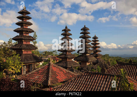 L'INDONÉSIE, Bali, Besakih, Pura Besakih temple complexe Agung Banque D'Images