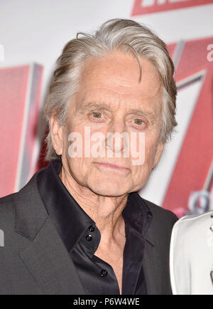 MICHAEL DOUGLAS acteur de film américain à la première de Disney et Marvel's 'Ant-Man et l' au El Capitan Theatre le 25 juin 2018 à Hollywood, Californie. Photo : Jeffrey Mayer Banque D'Images