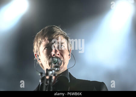 ZAGREB, CROATIE - 27 juin 2018 : groupe de rock américain Interpol joue sur la scène principale pour le 13ème festival INmusic situé sur le lac Jarun Banque D'Images