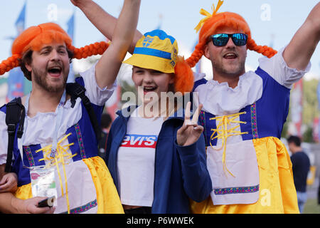 Saint-pétersbourg, Russie, 03 juillet 2018. Les fans de football suédois avant le 1/8 de finale de la Coupe du Monde de la FIFA, Russie 2018 Suisse contre la Suède Banque D'Images