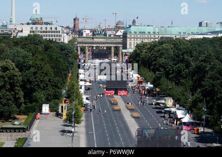 Allemagne, Berlin. 06Th Juillet, 2018. Seuls quelques fans regarder la Suisse vs Sweeden match de la ronde de 16 lors de la Coupe du Monde 2018. Crédit : Paul Zinken/dpa/Alamy Live News Banque D'Images