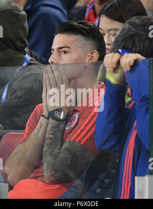 Moscou, Russie. 3 juillet, 2018. La Colombie dvd James Rodriguez est vu dans le stand pendant la Coupe du Monde FIFA 2018 ronde de 16 match entre l'Angleterre et la Colombie dans la région de Moscou, Russie, le 3 juillet 2018. Credit : Lui Siu Wai/Xinhua/Alamy Live News Banque D'Images