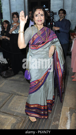 Stardust Achievers Awards à l'hôtel Grosvenor - l'extérieur des arrivées avec Vyjayanthimala : où : London, Royaume-Uni Quand : 01 juin 2018 Source : WENN.com Banque D'Images