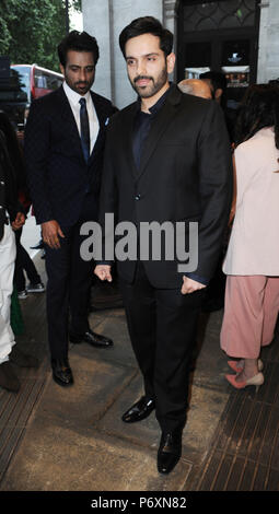 Stardust Achievers Awards à l'hôtel Grosvenor - l'extérieur des arrivées En vedette : Gurmeet Choudhary Où : London, Royaume-Uni Quand : 01 juin 2018 Source : WENN.com Banque D'Images