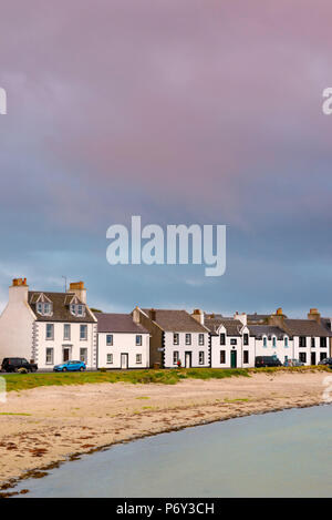 Royaume-uni, Ecosse, Argyll et Bute, Islay, Port Ellen, Loch Leodamais, Frederick Crescent Banque D'Images