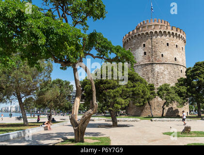 La Tour Blanche sur le front de mer de Thessalonique. Construit par les Ottomans au 16ème centuary. La Macédoine, la Grèce du Nord Banque D'Images