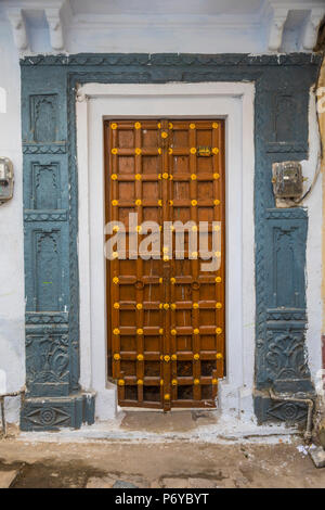 Détail de la porte de la vieille ville d'Udaipur, Rajasthan, Inde Banque D'Images