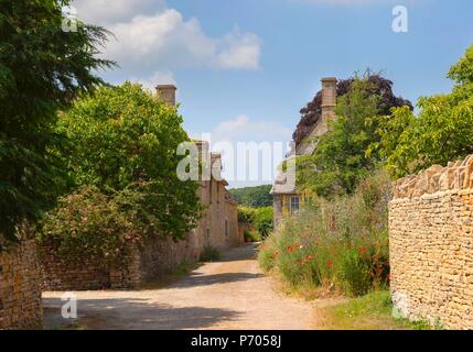 Village Swinbrook, Cotswolds, Oxfordshire, Angleterre Banque D'Images