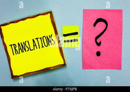 Texte de l'écriture l'écriture des traductions. Sens Concept processus écrit ou imprimé de traduire des mots de belle couleur vocale texte ombre gris art papers e Banque D'Images