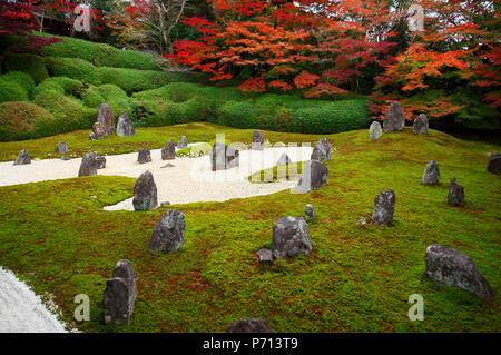 Komyo-in moss jardin en automne, Kyoto, Japon, Asie Banque D'Images