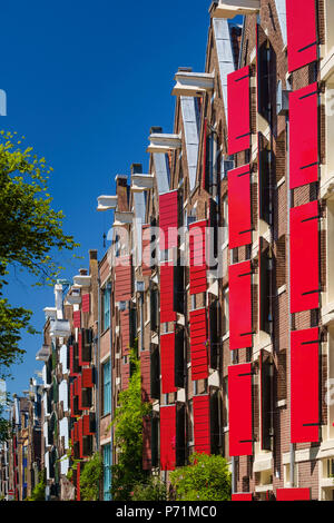 Façades des entrepôts du 18ème siècle converti en propriétés résidentielles, Amsterdam, Pays-Bas Banque D'Images