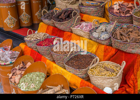 Marché aux épices, le Souk, Mellah (ancien quartier juif), Marrakech (Marrakech), Maroc, Afrique du Nord, Afrique Banque D'Images