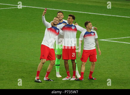 03 juillet 2018, la Russie, Moscou : Soccer, FIFA World Cup, tour de 16, la Colombie contre l'Angleterre au Spartak Stadium. Les joueurs de l'Angleterre. Photo : Christian Charisius/dpa Banque D'Images