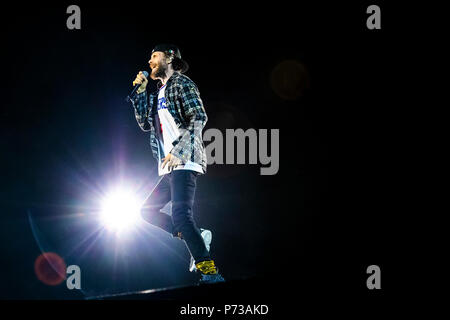 Milano, Italie, 3 juillet 2018 Lorenzo Jovanotti Cherubini effectue sur scène à Mediolanum Forum, sur l'un des deux derniers spectacles de la Lorenzo vivre 2018 - Valeria Portinari Alamy Live News Banque D'Images