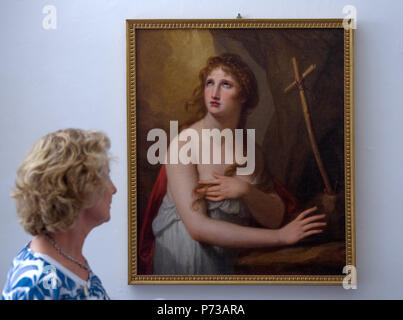 04 juillet 2018, l'Allemagne, l'Woerlitz : dernière photo de l'artiste Angelika Kauffmann (1741-1807), 'Le Pénitent Sainte Marie Madeleine dans le désert "(1807), peut être vu lors d'un aperçu dans la maison du prince de la fondation culturelle Dessau-Wörlitz en Schkopau. Du 08 juillet, la Fondation présentera une exposition complète de la peintre Swiss-Austrian sous la devise "Angelika Kauffmann - Pas de trésors", qui est considéré comme un important représentant du classicisme. Environ 150 œuvres d'art, tableaux, graphiques et des documents écrits, d'illustrer la diversité de l'œuvre artistique de Banque D'Images