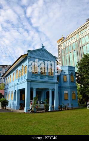 Chapelle maison coloniale et de la pelouse du Vrai Jésus Église chinoise pentecôtiste Malaisie Ipoh Banque D'Images