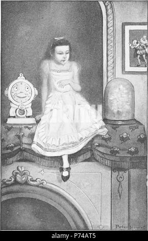 English : 'dans un autre moment, Alice était à travers la vitre". Illustration par Peter Newell dans de l'autre côté de 'et ce qu'Alice a trouvé là', chapitre 'autre côté House' . 1902 185 Peter Newell - à travers le miroir et ce qu'Alice y trouvent 1902 - page 10 Banque D'Images