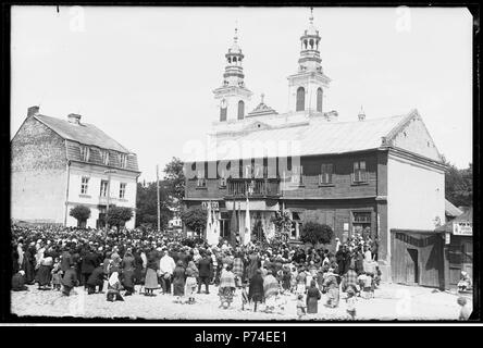 58 Witczak-WitaczyNarcyz ński - Boże Ciało - obchody w Garwolinie (107-654-4) Banque D'Images