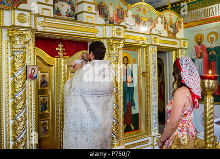 Odessa, Ukraine. Le 27 juillet 2017. L'Église. Sacrement du Baptême Eglise. portes célestes. Banque D'Images