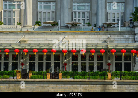 Singapour - Feb 9, 2018. Détails de l'hôtel Fullerton à Singapour. Fullerton est un hôtel de luxe cinq étoiles situé près de l'embouchure de la rivière Singapour. Banque D'Images