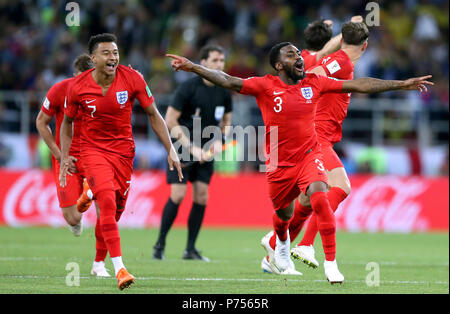 England's Jesse Lingard (à gauche) et Danny Rose (deuxième à droite) célébrer remportant la séance de tirs au cours de la Coupe du Monde FIFA 2018, série de 16 match au stade du Spartak de Moscou. ASSOCIATION DE PRESSE Photo. Photo date : mardi 3 juillet 2018. Voir l'histoire de la Colombie. WORLDCUP PA Crédit photo doit se lire : Tim Goode/PA Wire. RESTRICTIONS : un usage éditorial uniquement. Pas d'utilisation commerciale. Aucune utilisation avec tout tiers non officiels logos. Pas de manipulation d'images. Pas d'émulation vidéo Banque D'Images