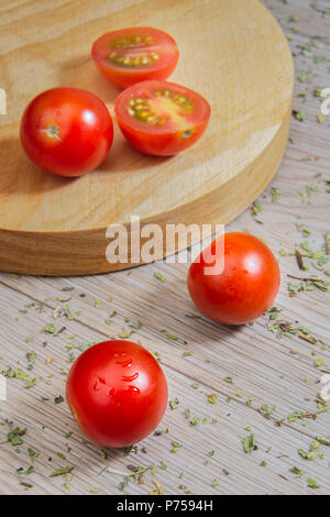 Tomate cerise délicieux Banque D'Images