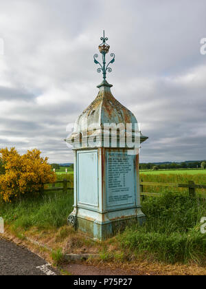 Le mémorial commémoratif au réservoir de Brechin, dans le petit village de Trinity près de Brechin, Angus en Écosse. Banque D'Images