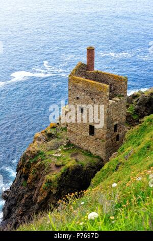 Les couronnes engine house, Botallack mines d'étain, Penwith, Cornwall, England UK Banque D'Images