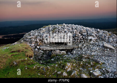 Tombe le sommet de la montagne, Sligo Banque D'Images