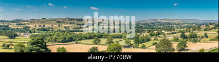 North Pennines, paysage panoramique et Lunedale de Teesdale Eggleston sur un beau et chaud matin d'été Banque D'Images