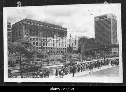 Sao-Paulo-Cars-People Parque-Anhangabau-cppr--Brésil-1952 . 9 Février 2015 3 Sao-Paulo-Parque-Anhangabau Cars-People cppr-à-Brésil-1952 Banque D'Images