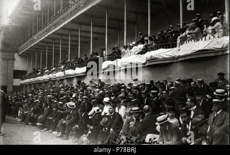 Partido de 50 remonte en el frontón jai-alai (1 de 3) - Fondo Car-Kutxa Fototeka Banque D'Images