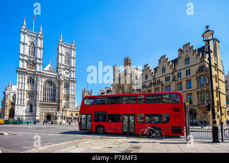 Vue sur la rue de Londres, Royaume-Uni Banque D'Images