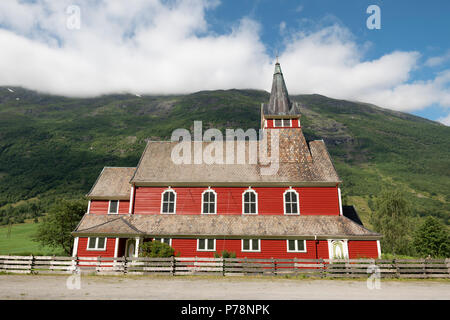 Ny Kirke (nouvelle église), Olden, Oldedalen, Stryn, Nordfjorden, Sogn og Fjordane, Vestlandet, Norvège, Scandinavie Banque D'Images