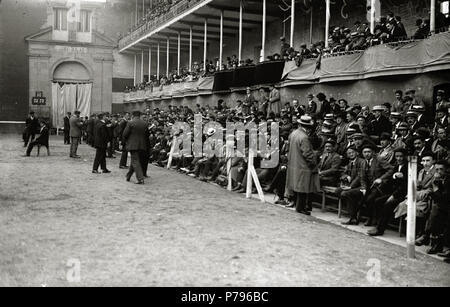 Partido de 50 remonte en el frontón Jai Alai (7 de 7) - Fondo Car-Kutxa Fototeka Banque D'Images