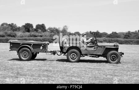 American ww2 Jeep Willys et sentier au spectacle militaire Shuttleworth airshow au 1er juillet 2018 Banque D'Images